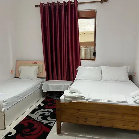 Ersi Apartment Durres Exterior photo